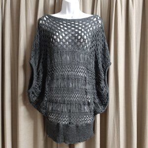 Gorgeous oversized knit top